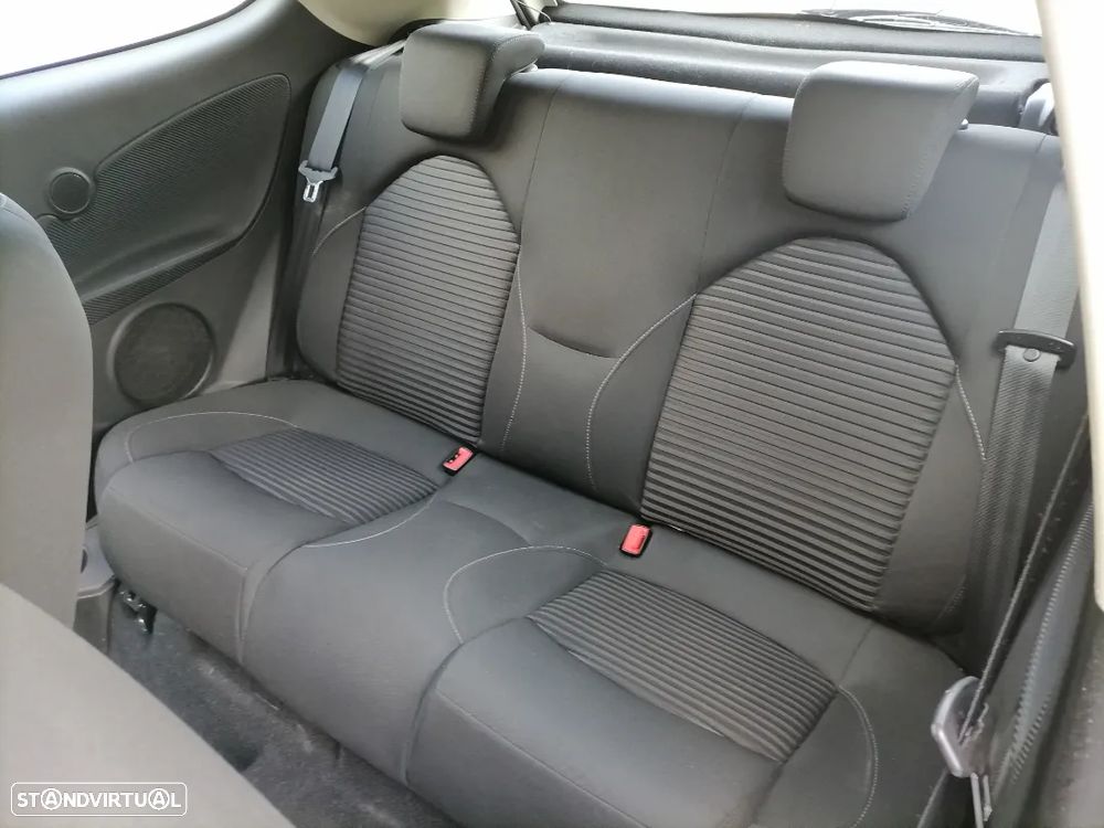 Alfa Romeo MiTo ver-1-3-jtdm-super - 13