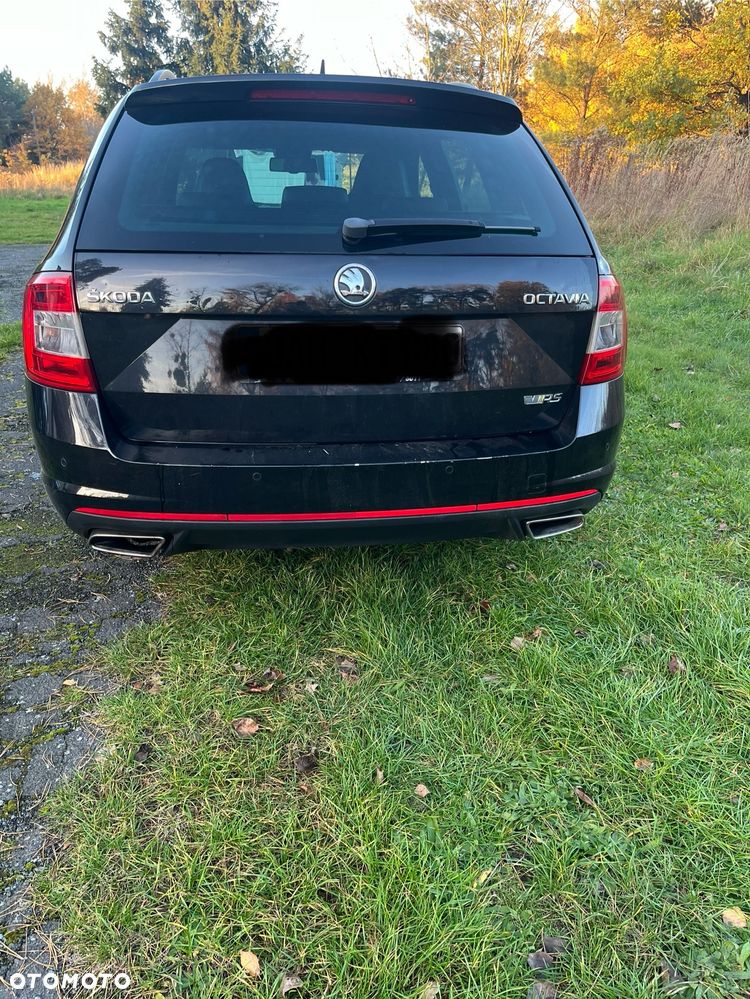 Skoda Octavia 2.0 TDI RS DSG - 5