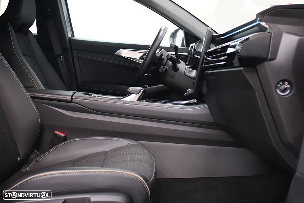 Renault Austral 1.3 Mild Hybrid Iconic Auto - 23