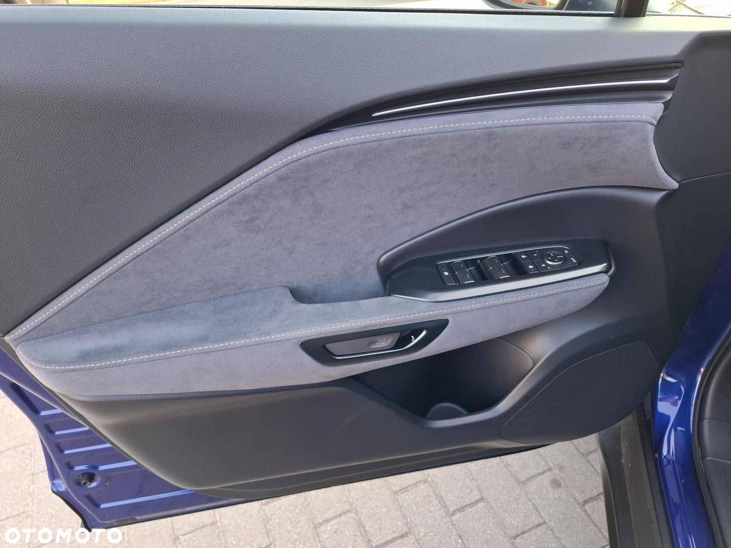Lexus LBX 1.5 Hybrid Cool - 12