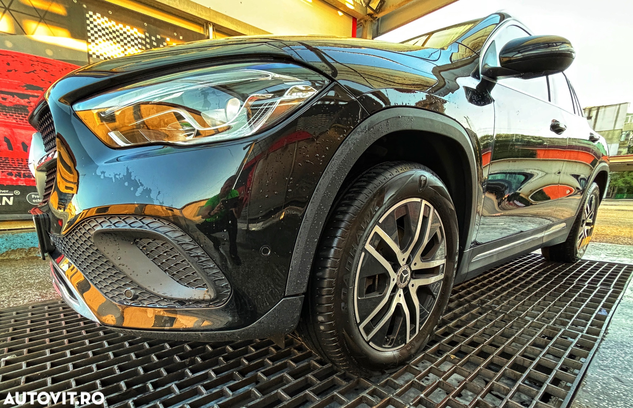 Mercedes-Benz GLA 250 4MATIC Aut. - 4