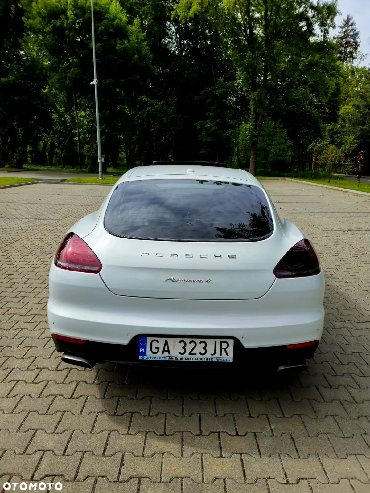 Porsche Panamera 4 PDK Edition - 15