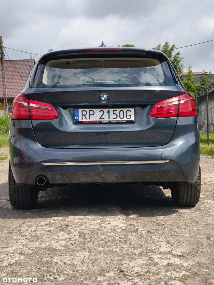 BMW Seria 2 218d xDrive - 2