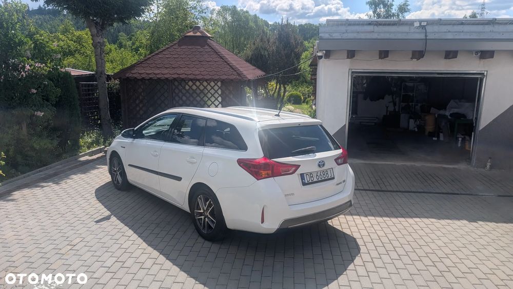 Toyota Auris - 5