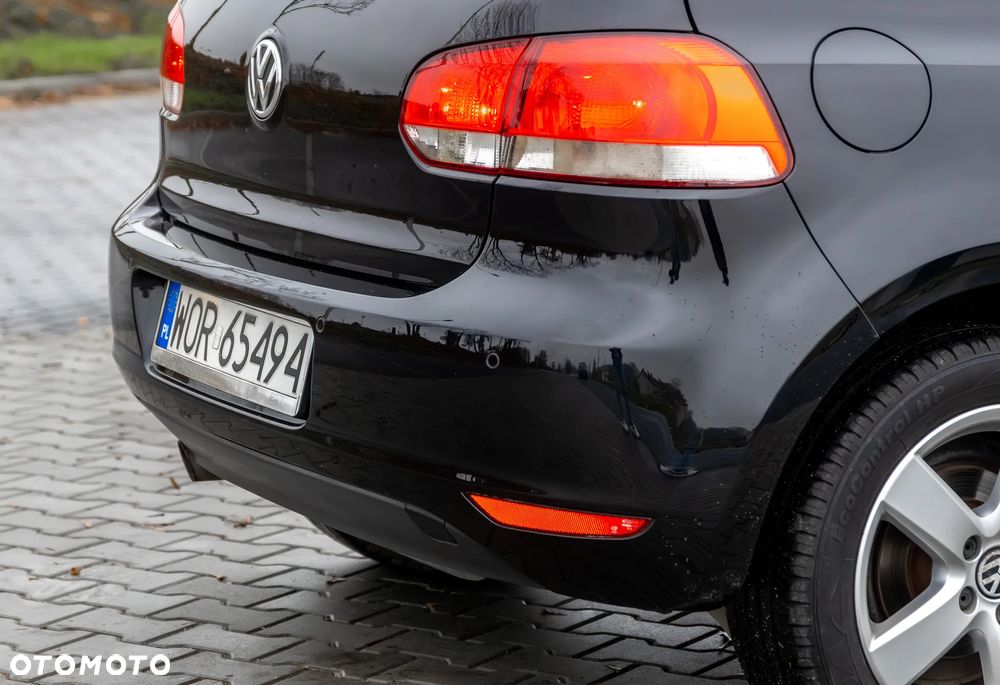 Volkswagen Golf 1.6 TDI DPF Comfortline - 16