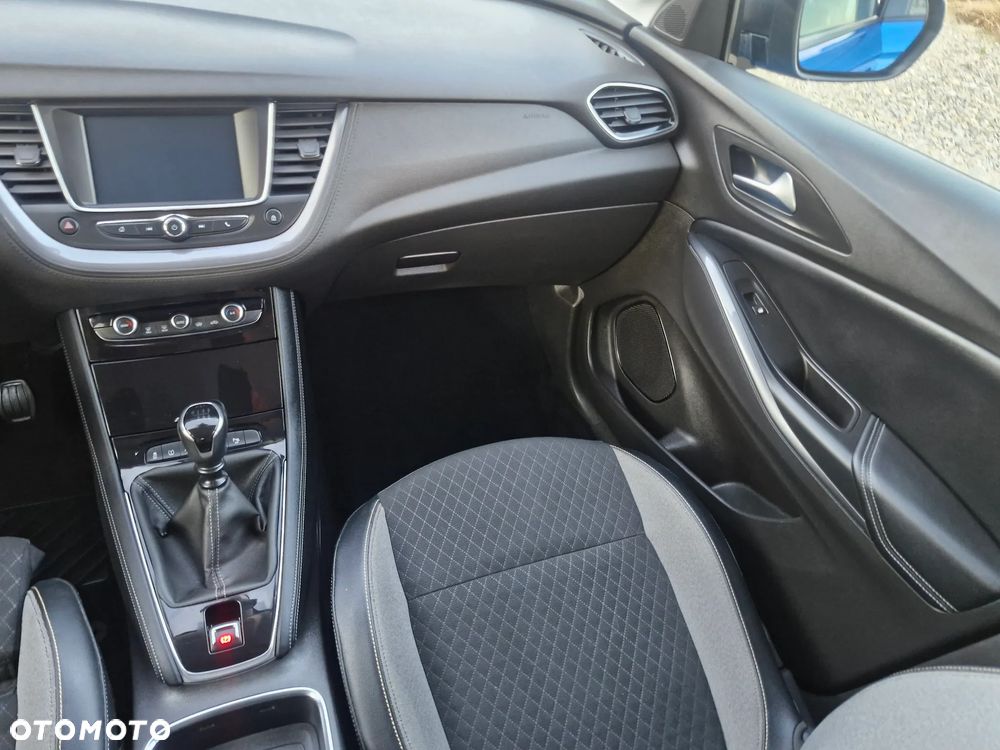 Opel Grandland X 1.2 Start/Stop INNOVATION - 28