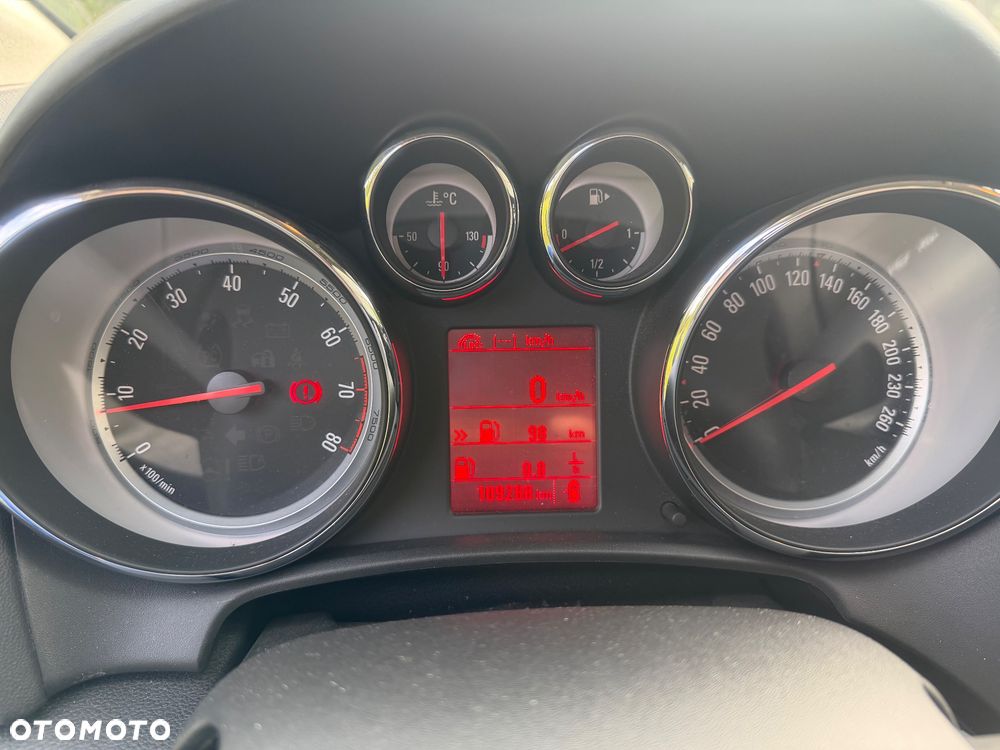 Opel Astra 1.6 Style - 9