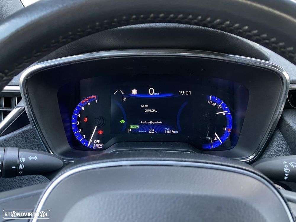 Toyota Corolla 1.8 Hybrid Comfort - 24