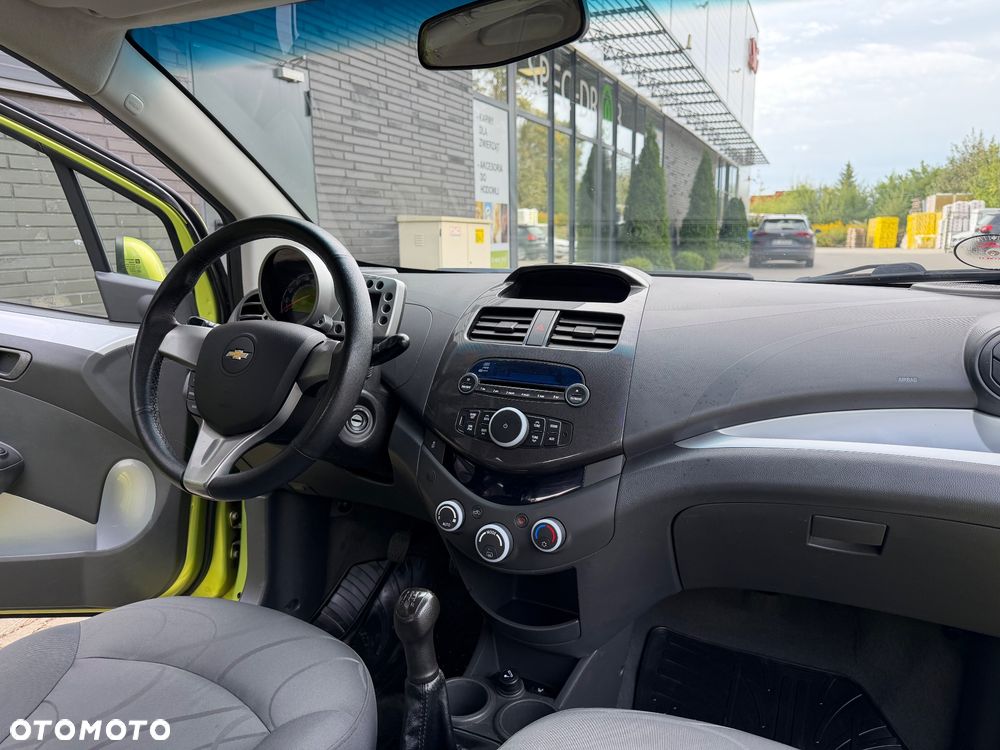 Chevrolet Spark 1.2 LT+ - 17