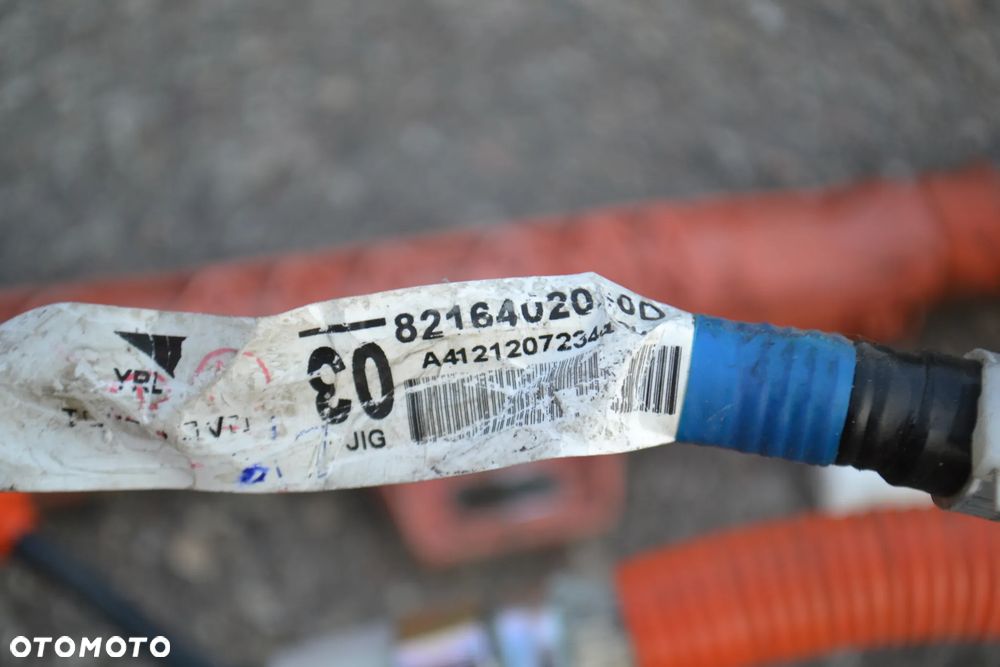 TOYOTA AURIS II HB 1,8 HYBRYDA PRZEWÓD WYSOKIEGO NAPIĘCIA WIĄZKA ZASILANIA BATERII 8216402030D - 3