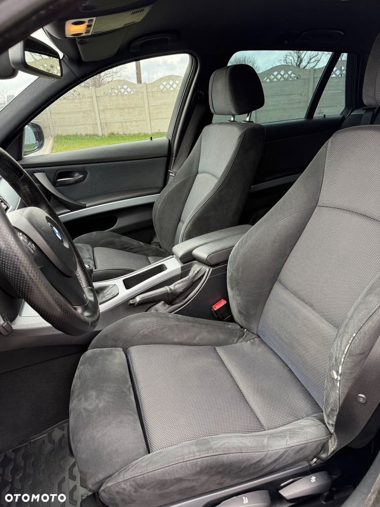 BMW Seria 3 318d - 11