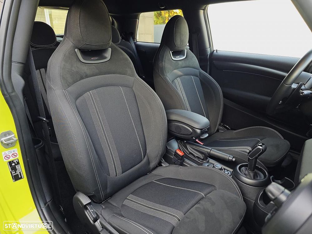 MINI 3 Portas John Cooper Works Auto Desportiva - 30