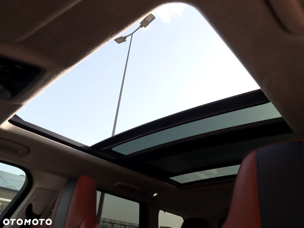 Land Rover Range Rover Sport - 36