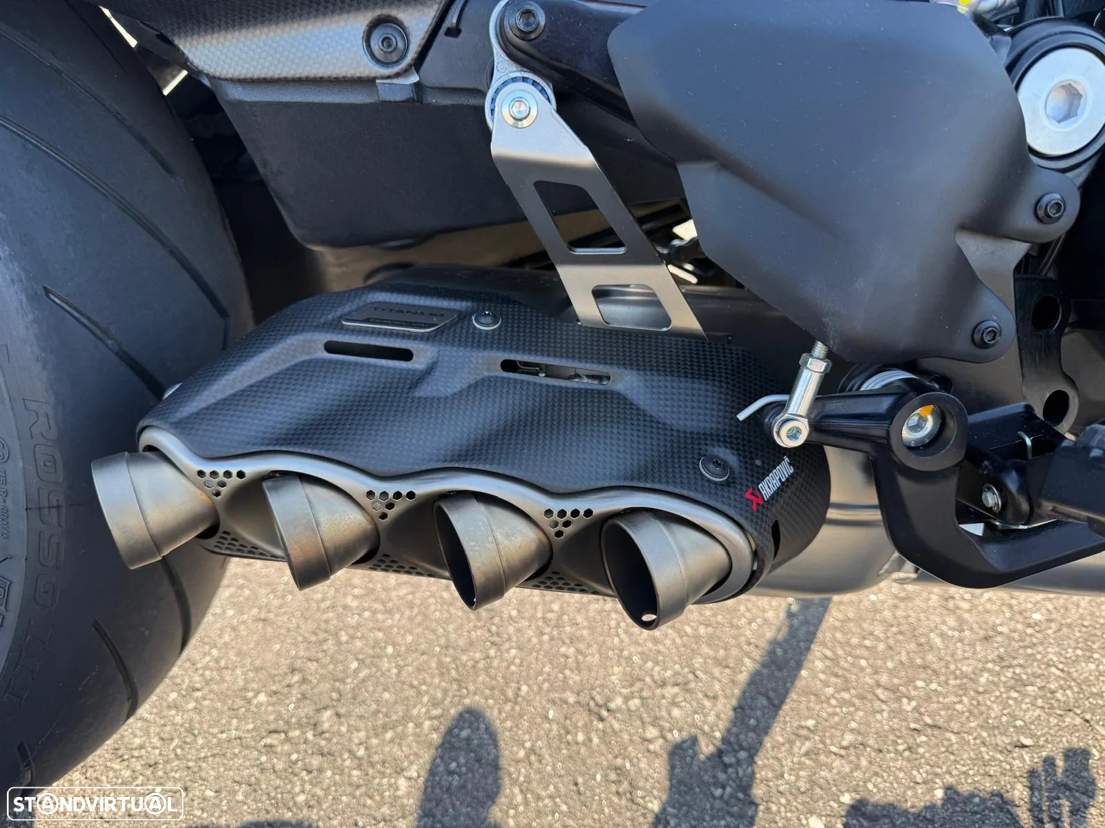 Ducati Diavel V4 RED - 7