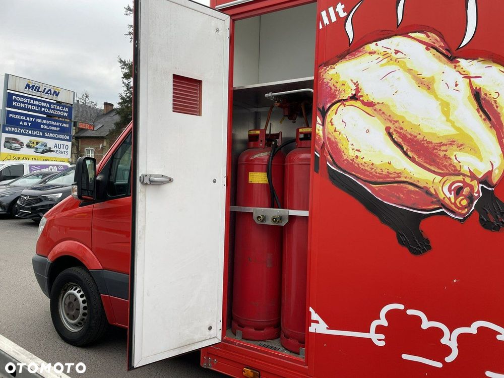 Mercedes-Benz Sprinter - 16