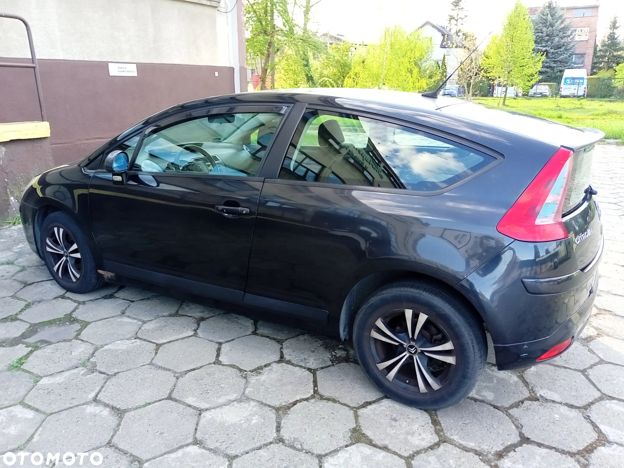 Citroën C4 Coupe 1.4 16V VTR - 8