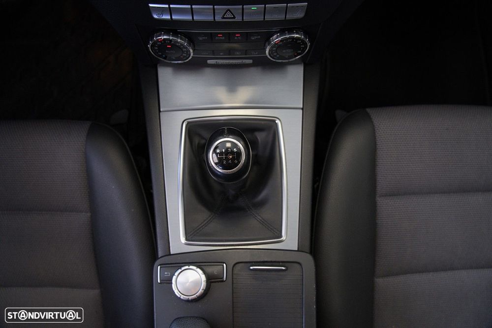 Mercedes-Benz C 220 BlueTEC Avantgarde - 40