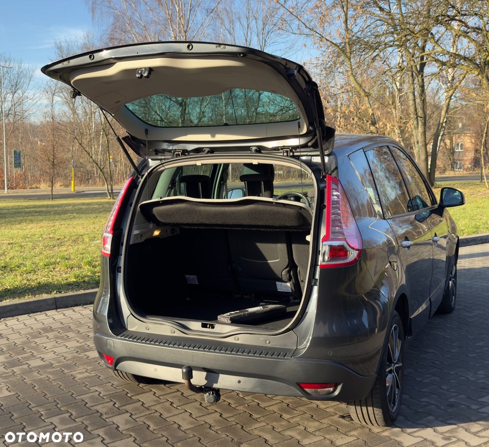 Renault Scenic dCi 130 FAP Bose Edition - 8