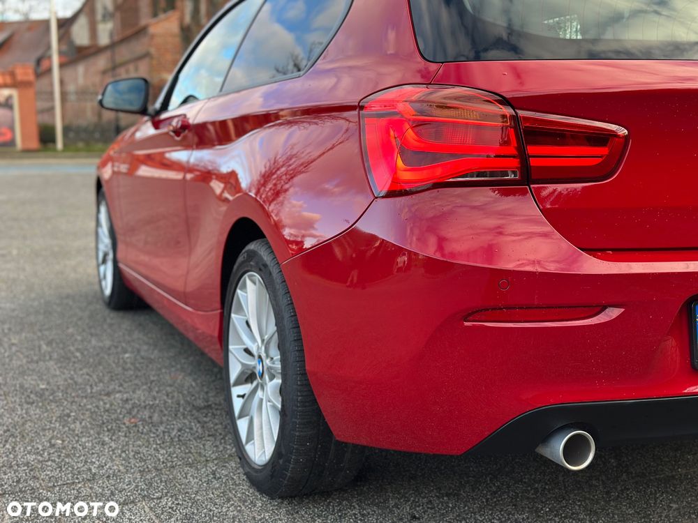 BMW Seria 1 116d EfficientDynamics - 13