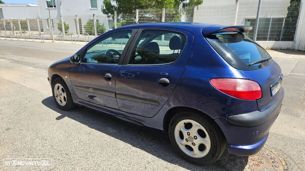 Peugeot 206 1.1 XR - 4