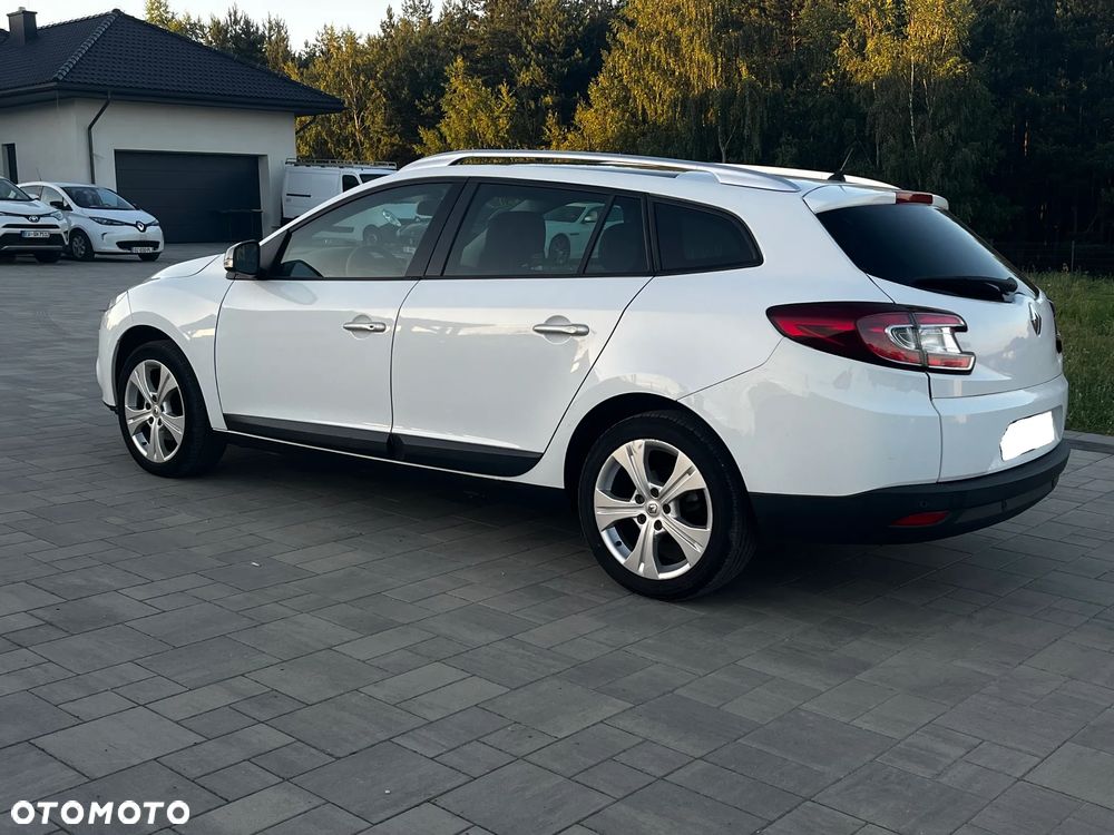 Renault Megane ENERGY dCi 110 Start & Stop Dynamique - 6
