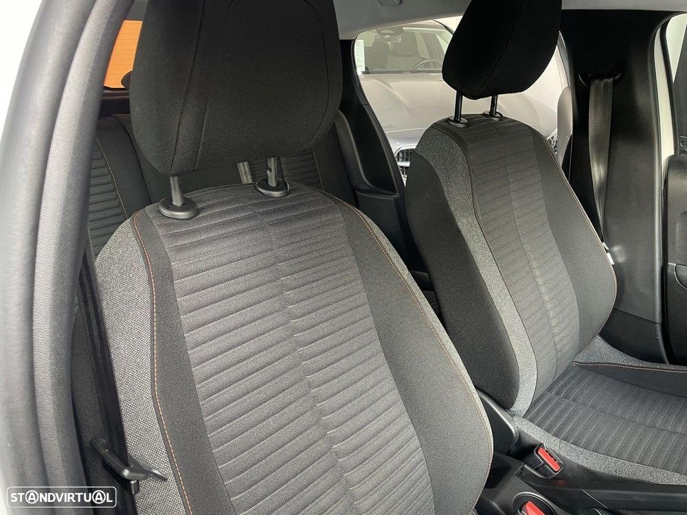 Peugeot 208 1.5 BlueHDi Active Pack - 27