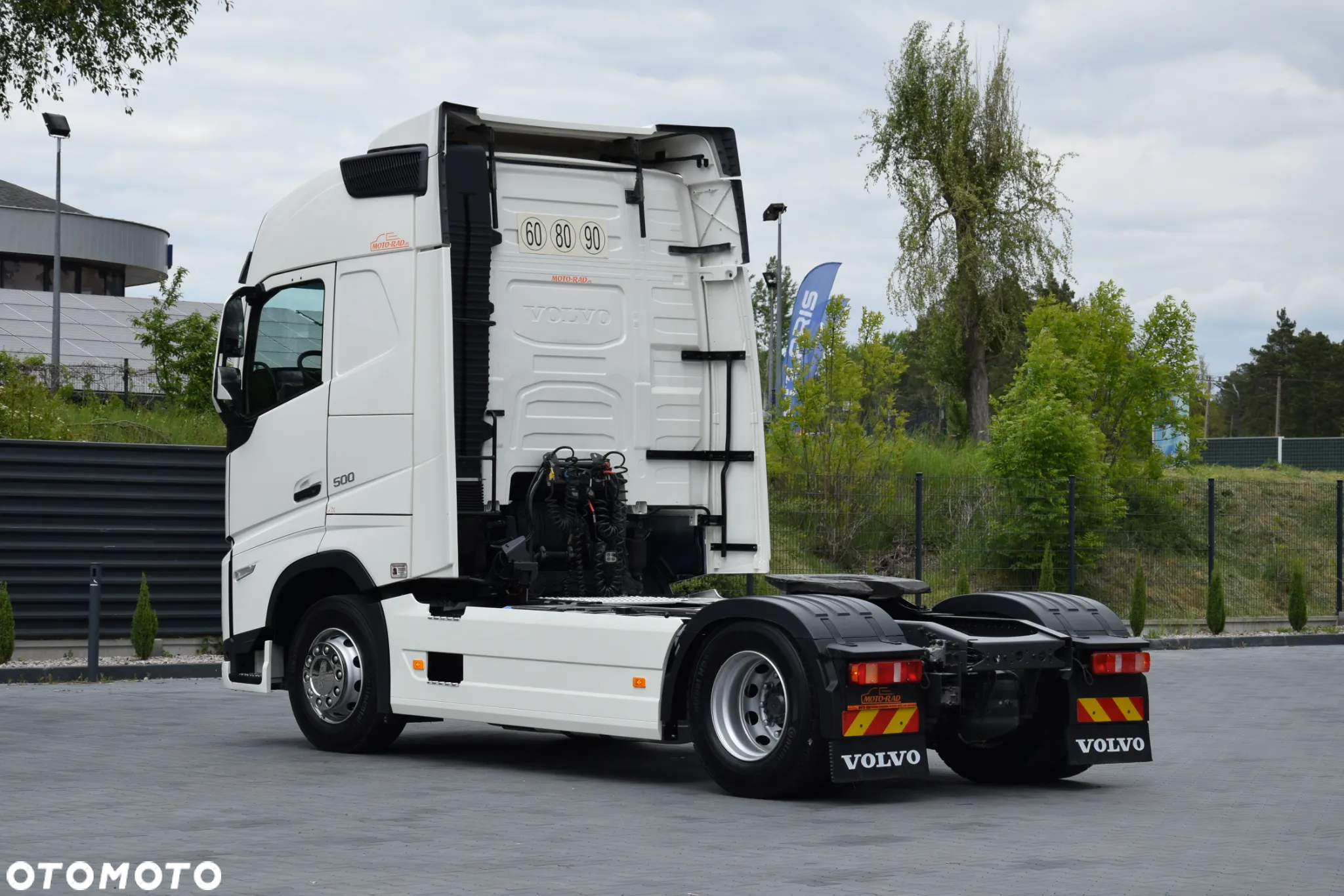 Volvo FH500 / EURO 6 / NOWY MODEL / KLIMATYZACJA POSTOJOWA / ACC / LEDY / 2 ZBIORNIKI PALIWA / FULL SPILERY / 2022 / NISKI PRZEBIEG / SERWISOWANY / SPROWADZONY - 7