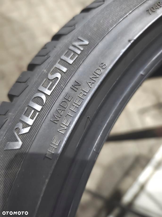 235/35r19 vredestein opony całoroczne 2021r 7369 - 5