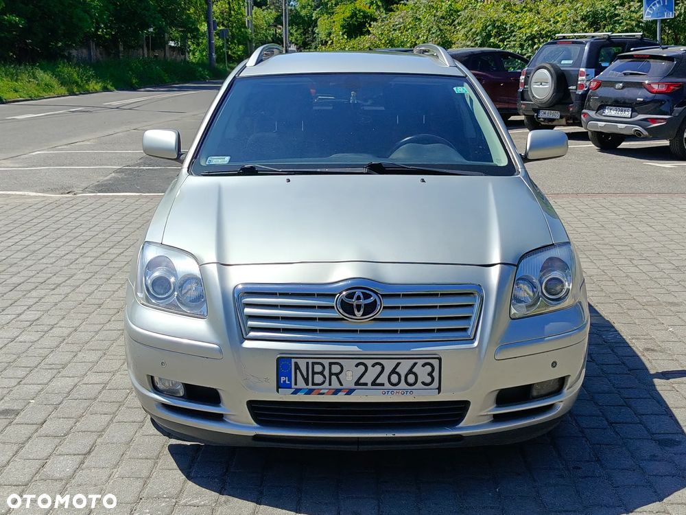 Toyota Avensis 2.0 VVT-i Travel - 36