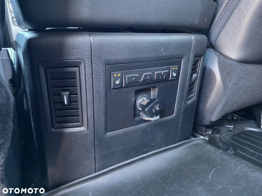 RAM 1500 - 20