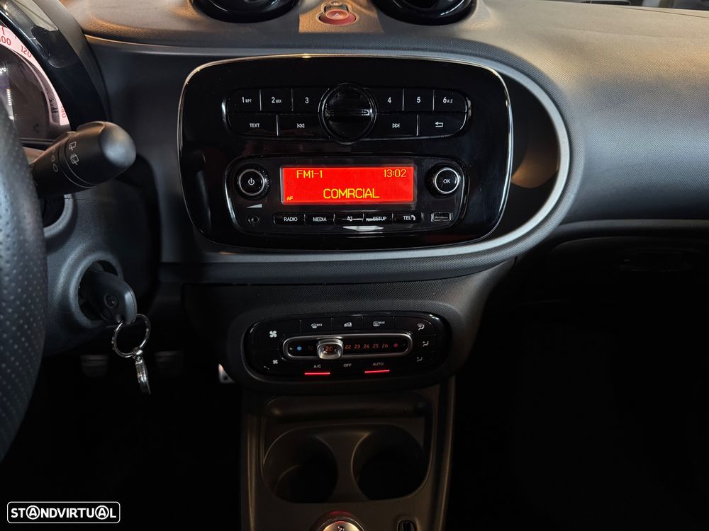 Smart ForTwo Coupé 1.0 Passion 71 - 10