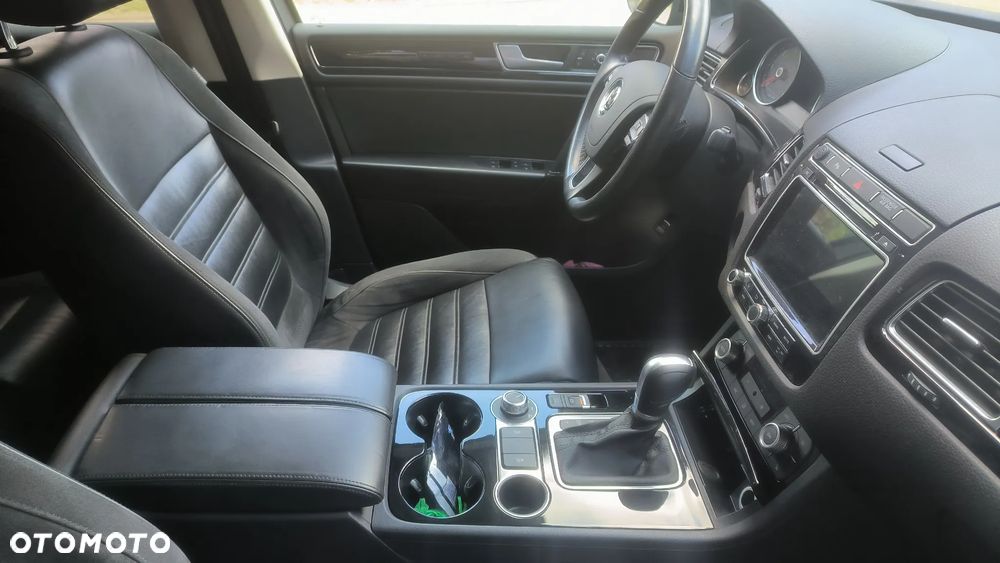 Volkswagen Touareg 3.0 V6 TDI BMT Business Line - 8
