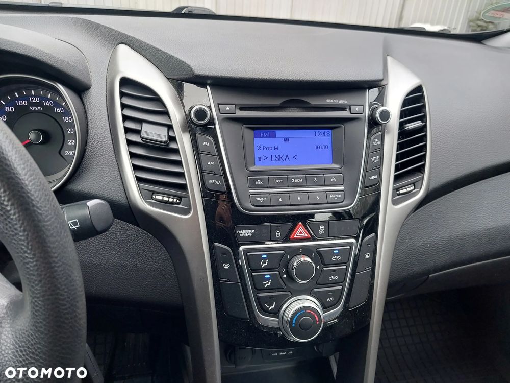 Hyundai i30 1.4 CRDi Comfort - 8