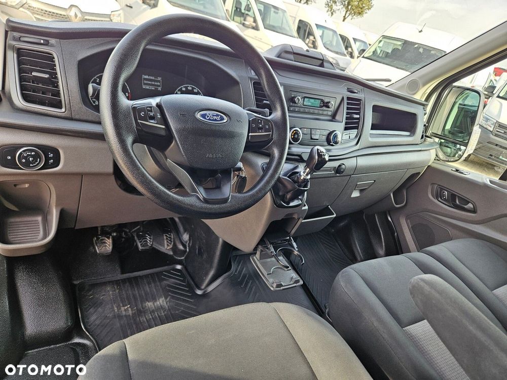 Ford transit - 19