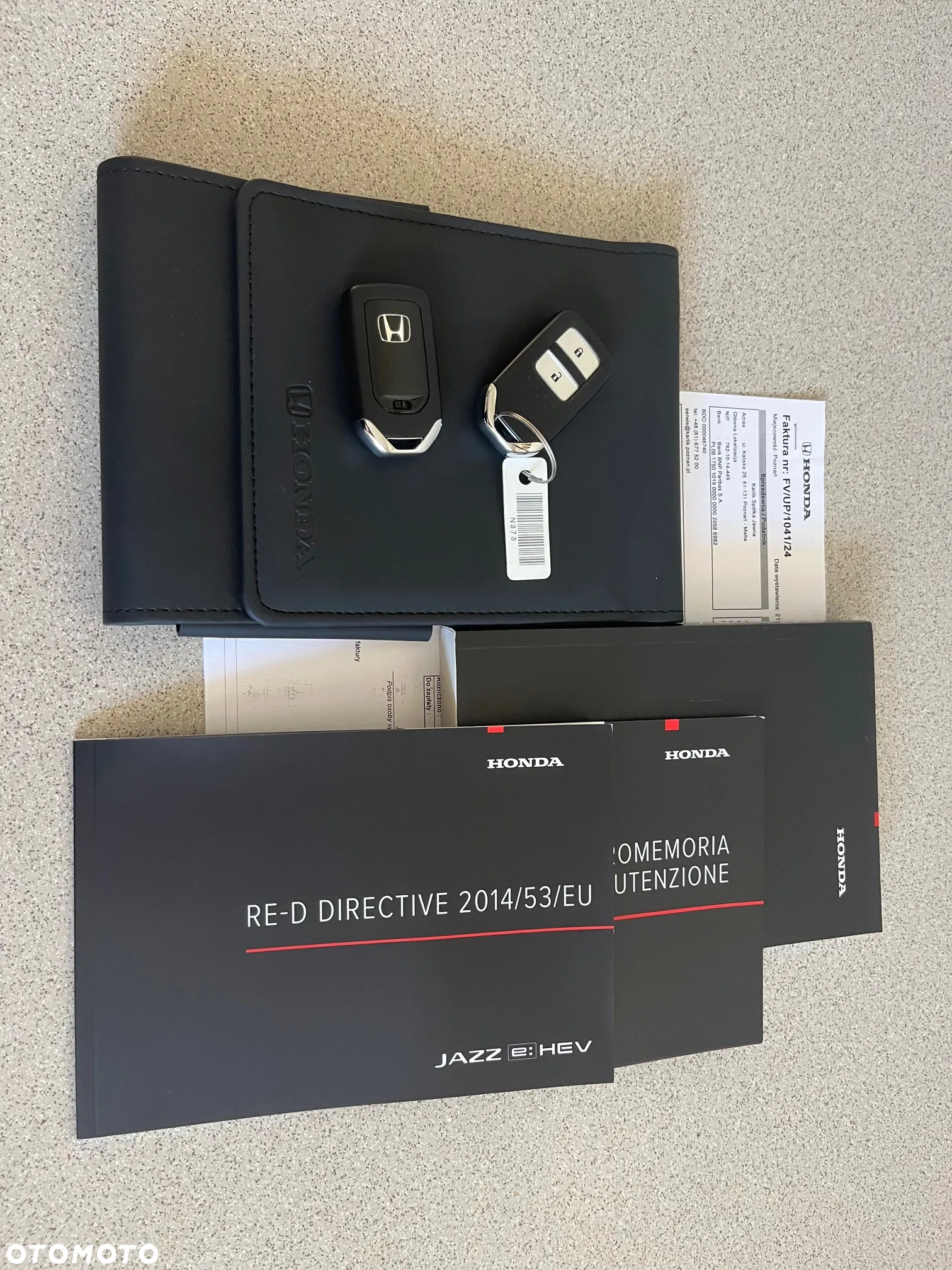 Honda Jazz 1.5 i-MMD Executive Crosstar (Czarny Dach) - 38