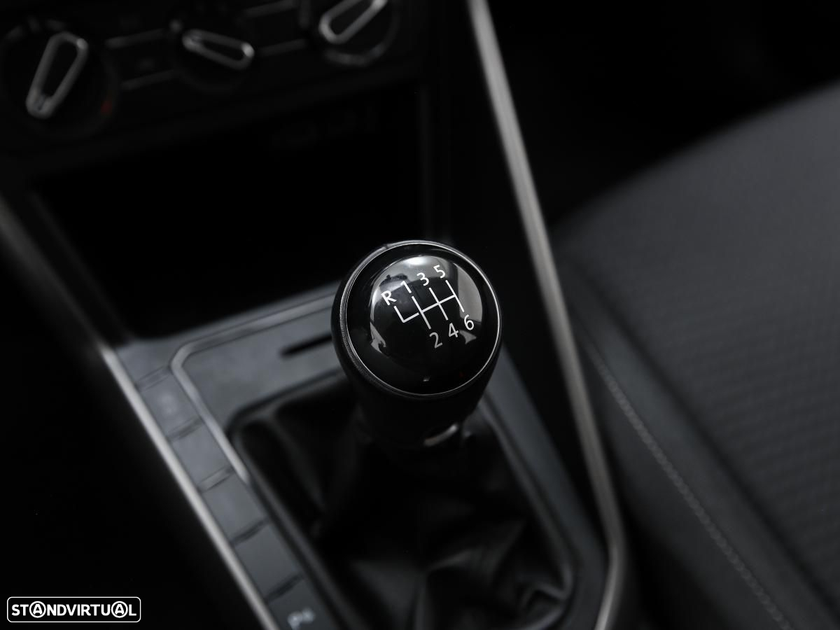 VW Polo - 19