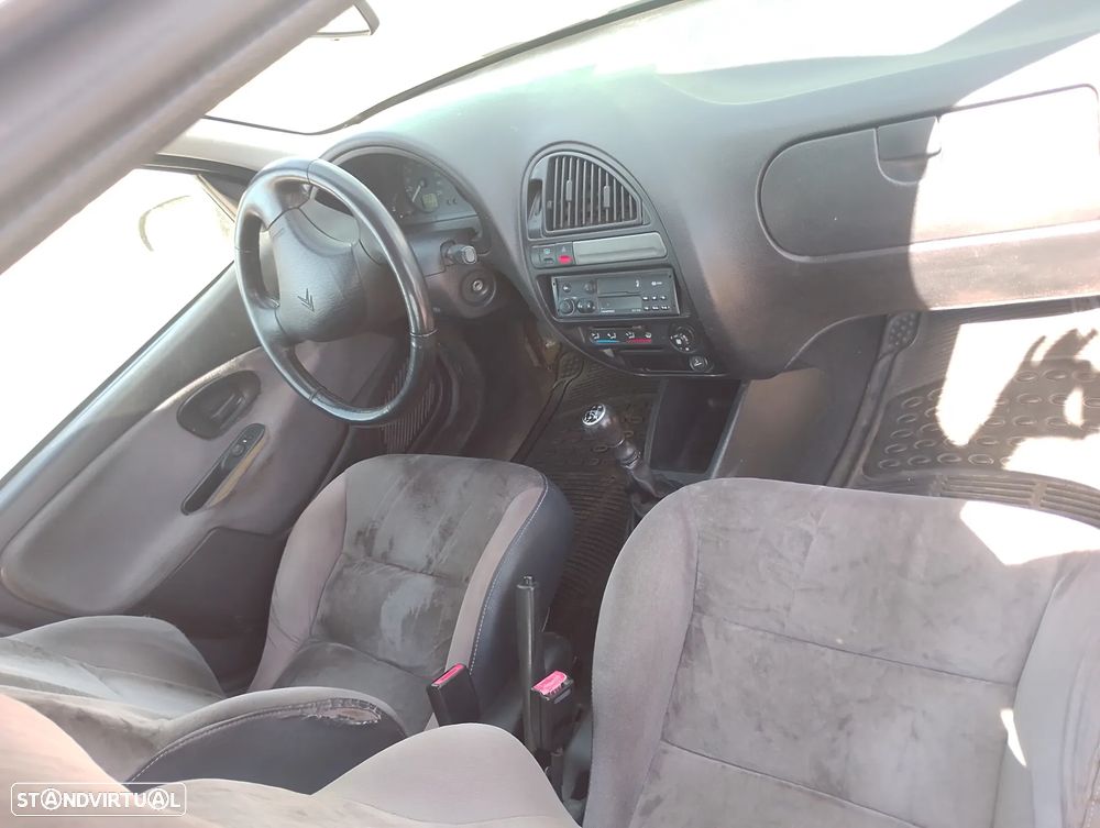 Citroën Saxo 1.1i Exclusive - 3