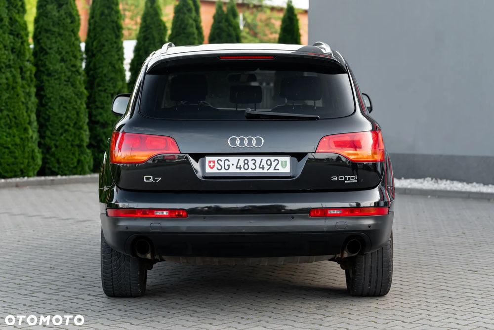 Audi Q7 3.0 TDI Quattro Tiptronic - 11