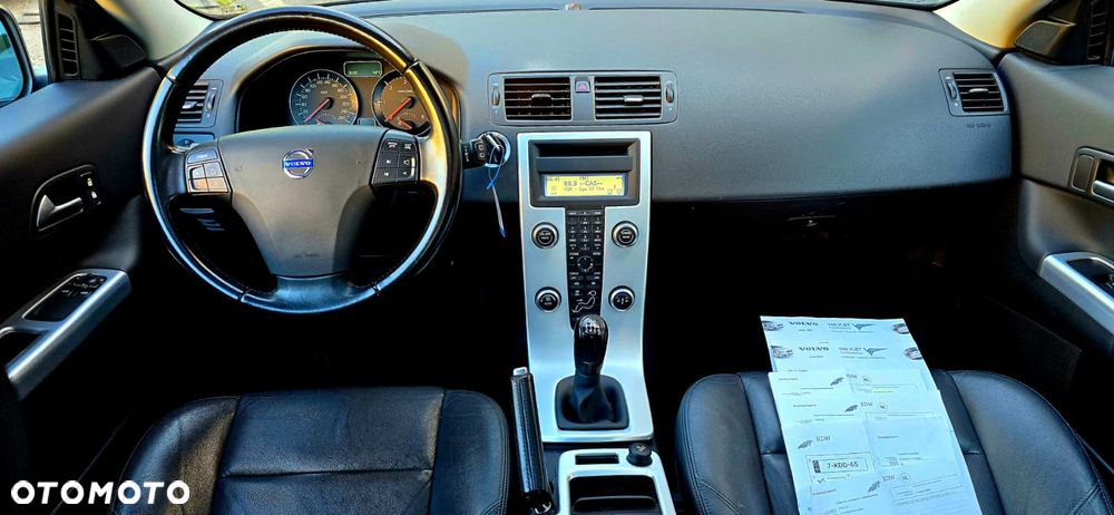 Volvo C30 D3 R-Design - 12