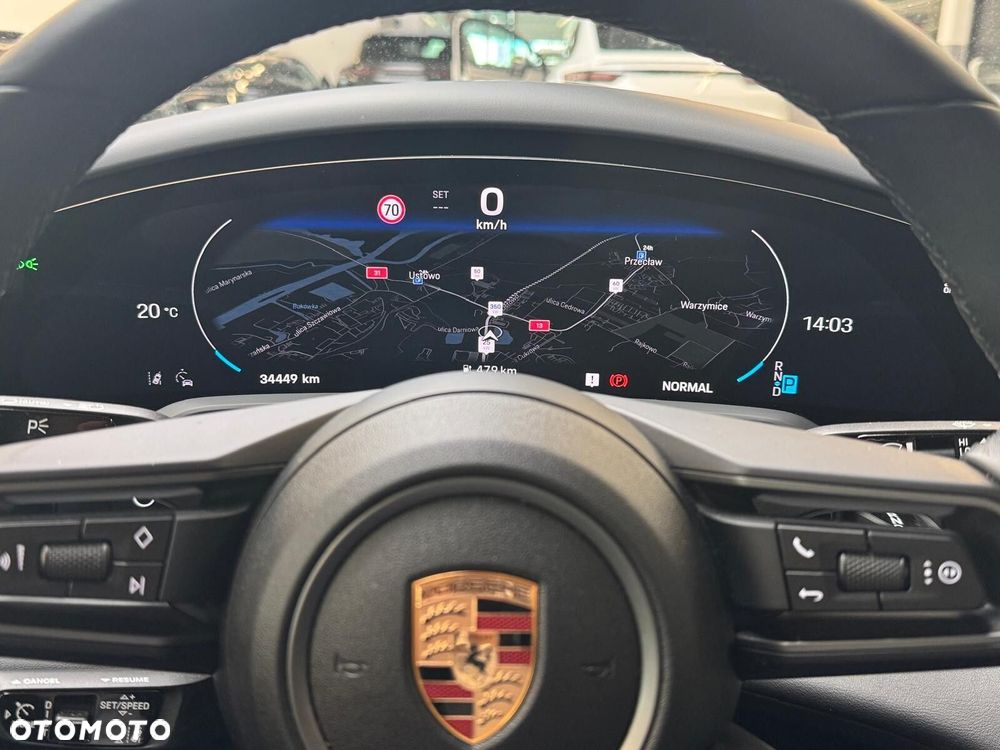 Porsche Taycan 105kWh Performance Plus - 16
