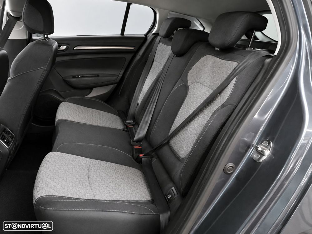 Renault Mégane Sport Tourer 1.6 E-Tech Plug-In Limited - 6