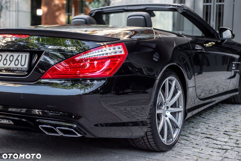 Mercedes-Benz SL 63 AMG AMG Speedshift MCT 7-Gang Sportgetriebe AMG Performance Package - 4