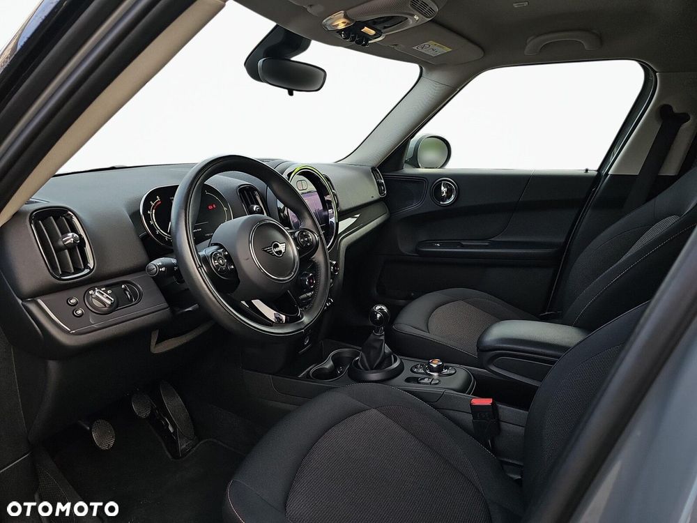 MINI Countryman One D - 4