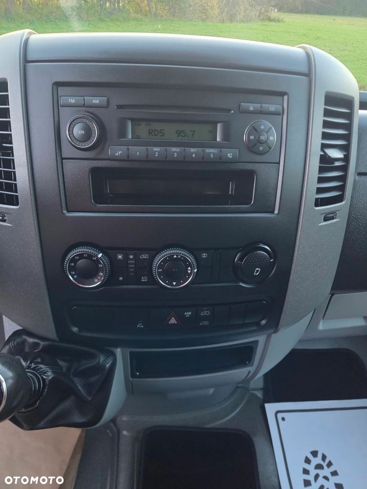 Volkswagen Crafter - 16