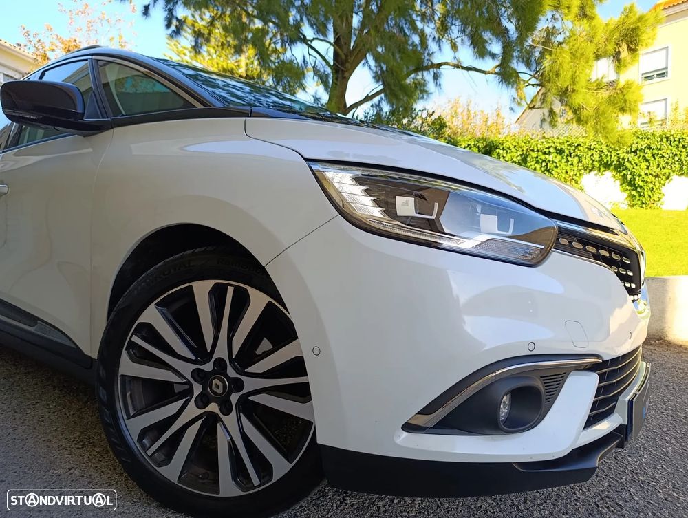 Renault Grand Scénic dCi 110 EDC Paris - 11