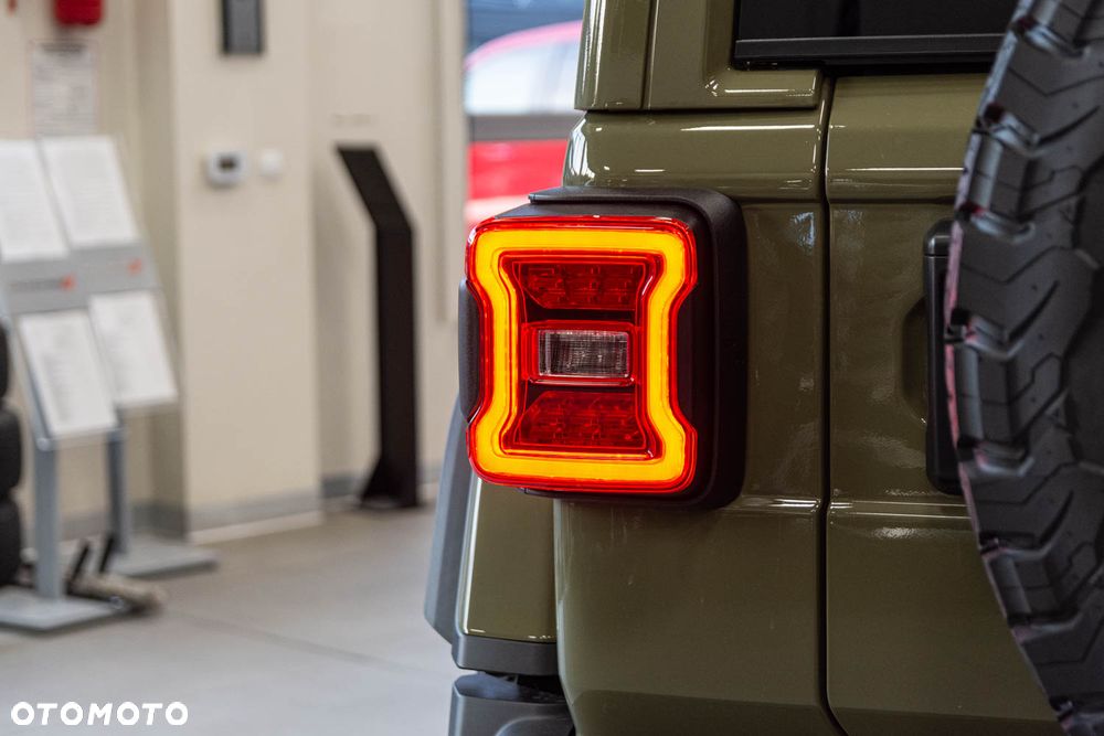 Jeep Wrangler Unlimited GME 2.0 Turbo Rubicon - 19