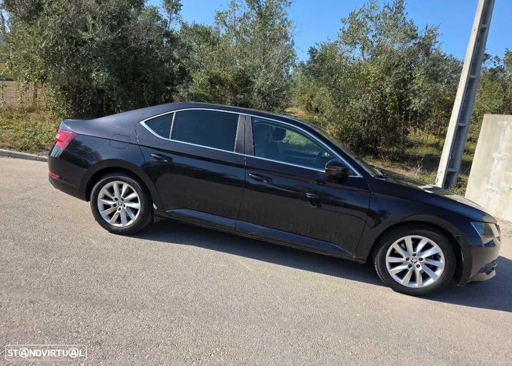 Skoda Superb - 4