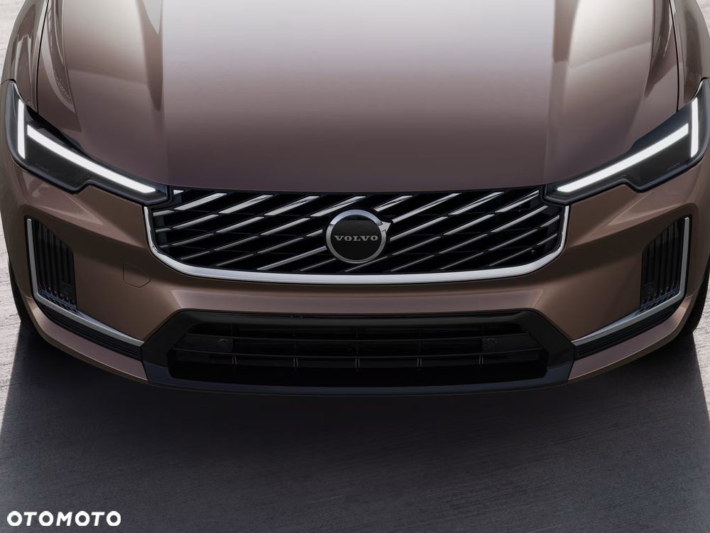 Volvo XC 60 B5 B AWD Plus Dark - 1