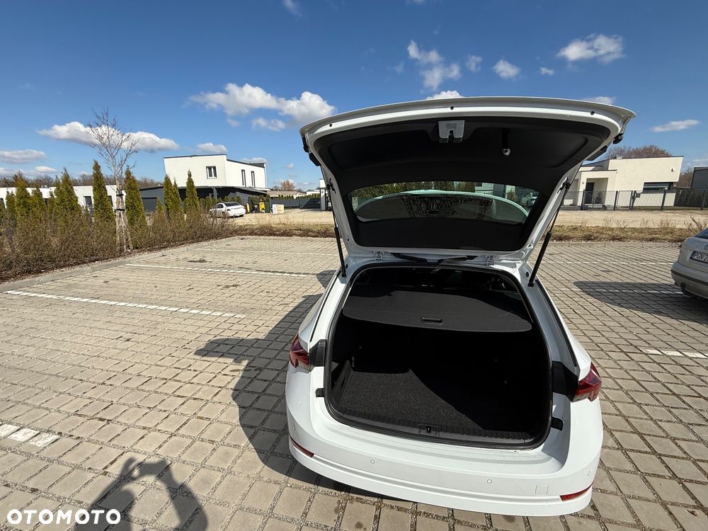 Skoda Octavia 2.0 TDI Ambition DSG - 19