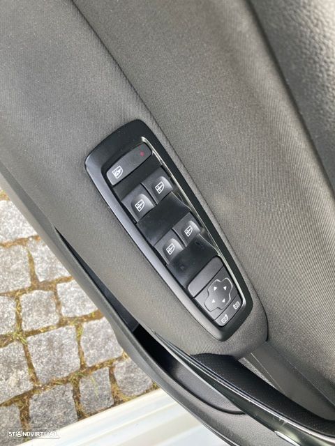 Renault Mégane Sport Tourer 1.5 Blue dCi Business - 25